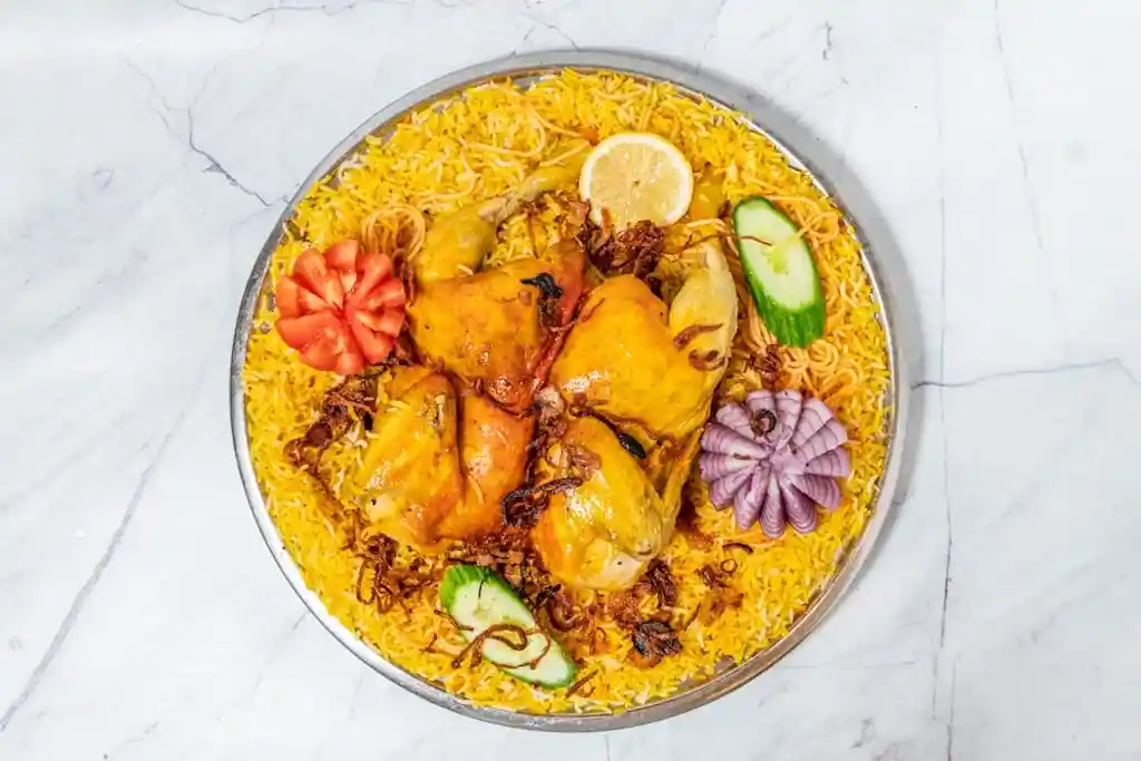  حبة دجاج مندي مع الرز